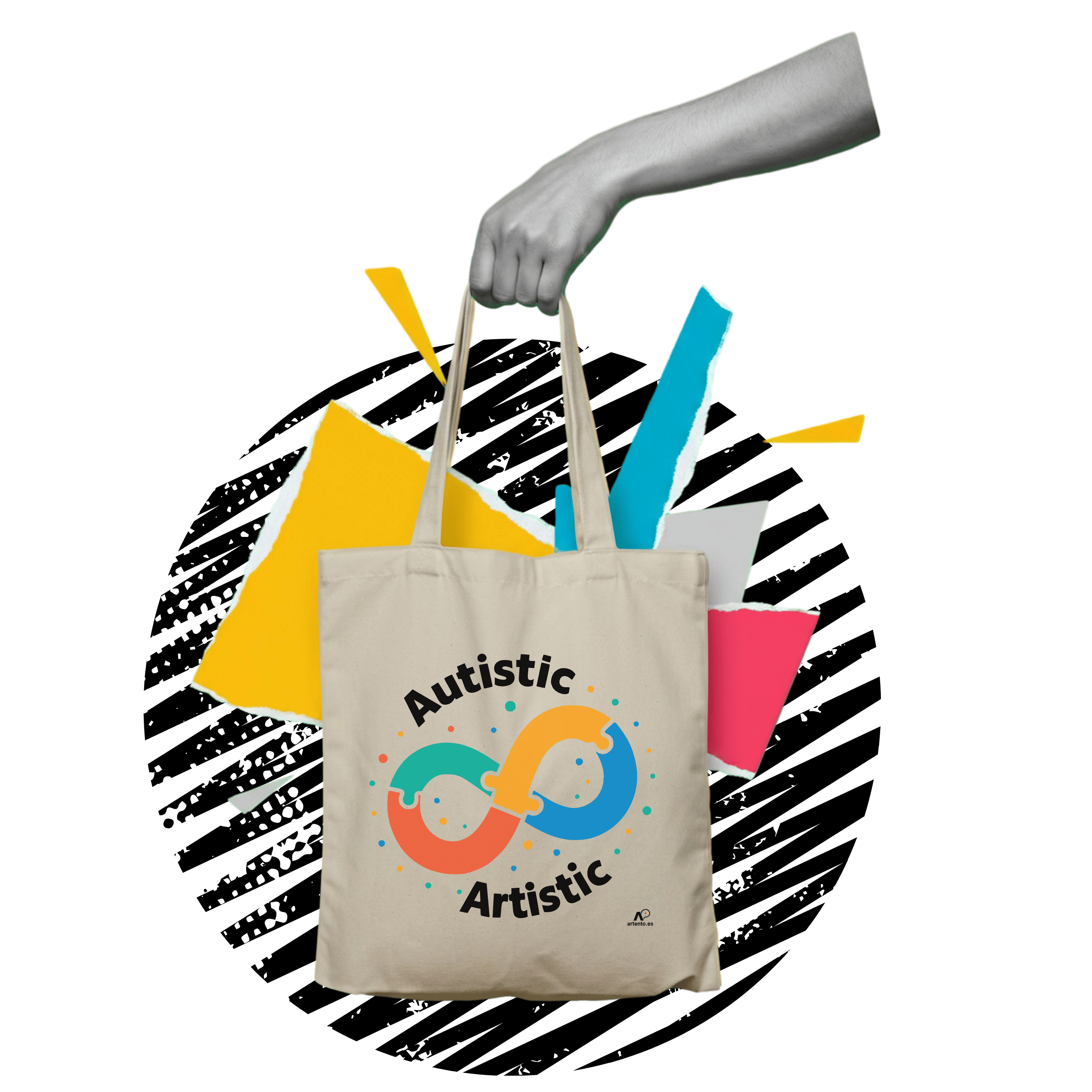 Bolso de tela color beige con símbolo de infinito colorido formado por piezas de rompecabezas entrelazadas — símbolo del Espectro Autista — sostenido por una mano en escala de grises con formas abstractas en cian, magenta, amarillo y blanco en el fondo para resaltar el producto. Haz clic para ampliar.